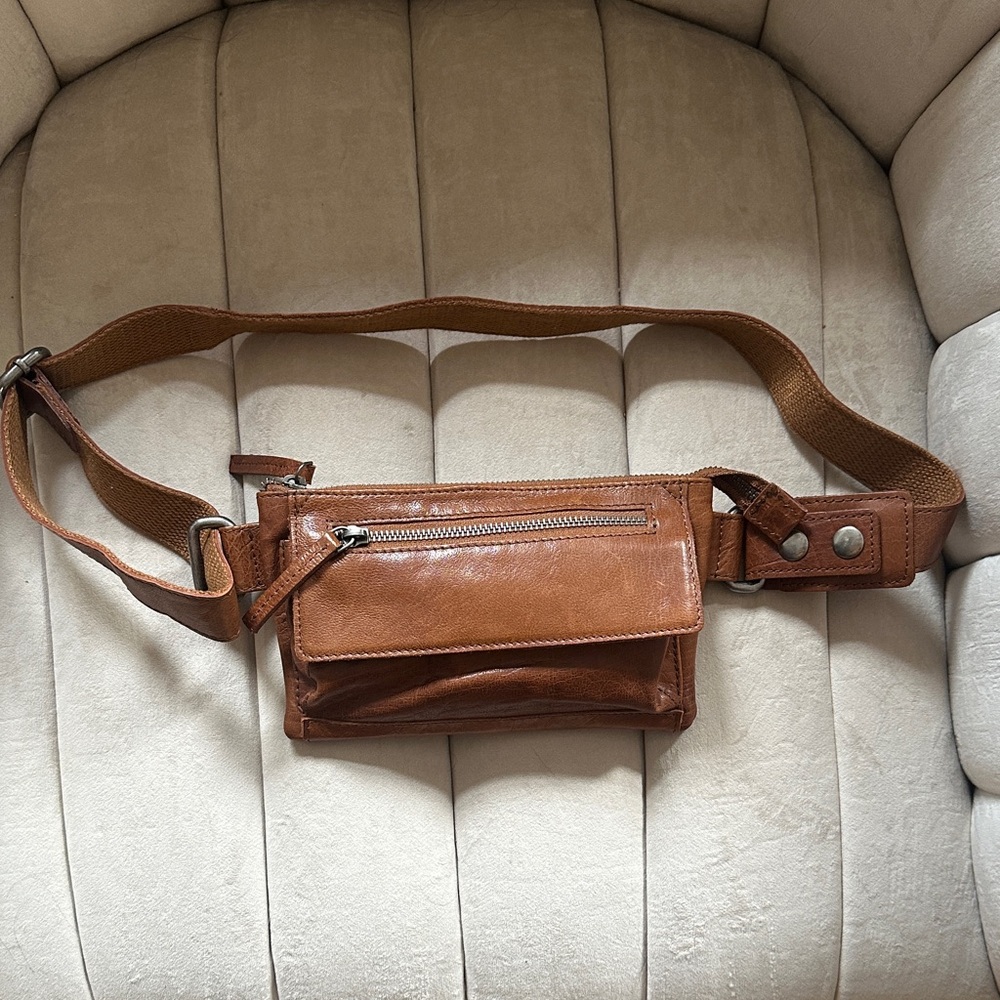 Men's Tan Leather Belt Bag